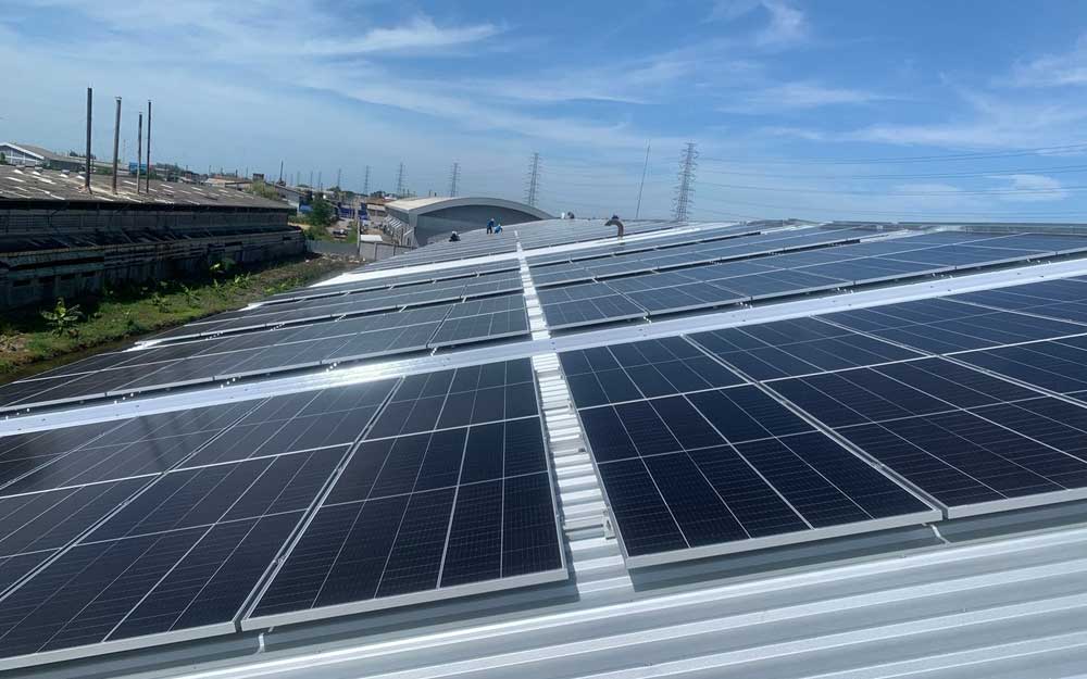 1 . 7 MW w sieciowym systemie słonecznym w tajlandii
