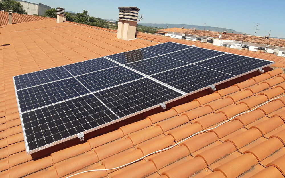 3KW na sieciowym systemie solarnym w Hiszpanii
